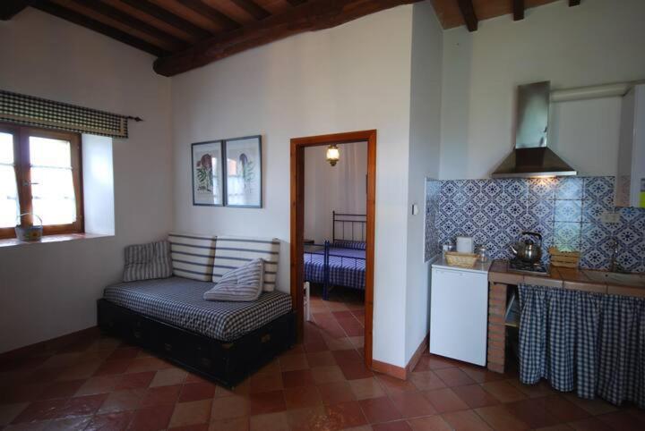 Agriturismo Villa Opera Volterra Bagian luar foto