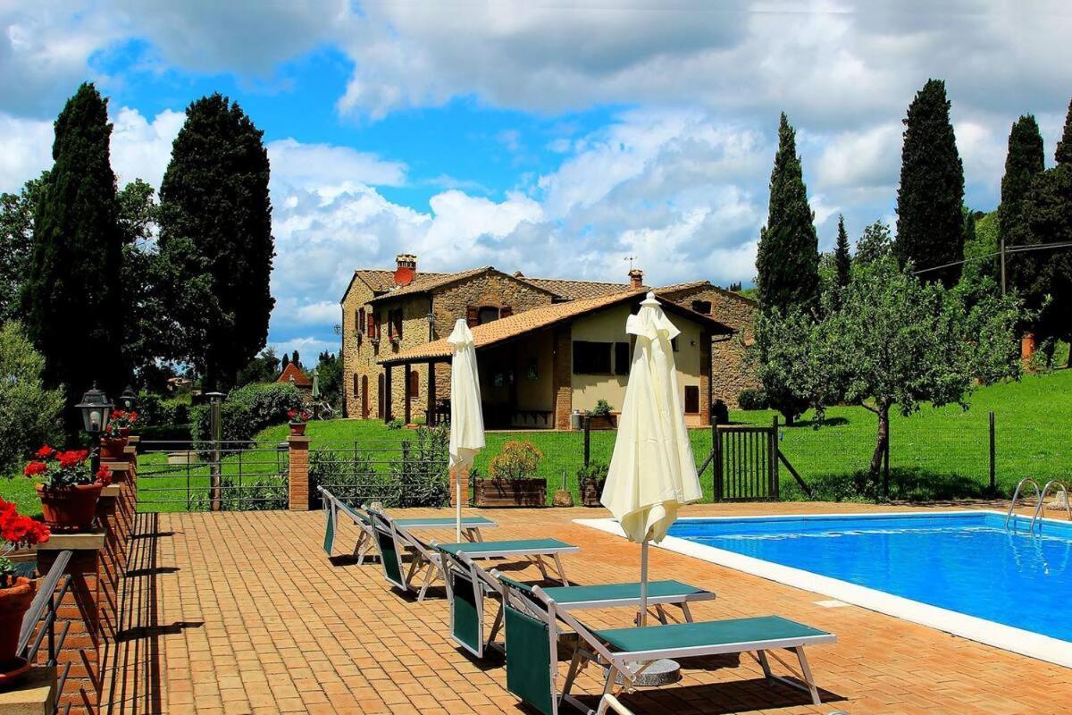 Agriturismo Villa Opera Volterra Bagian luar foto