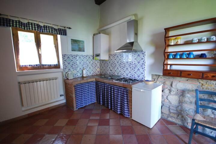 Agriturismo Villa Opera Volterra Bagian luar foto