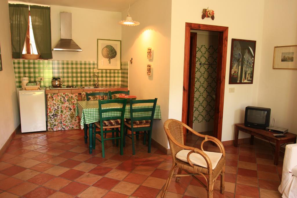 Agriturismo Villa Opera Volterra Ruang foto