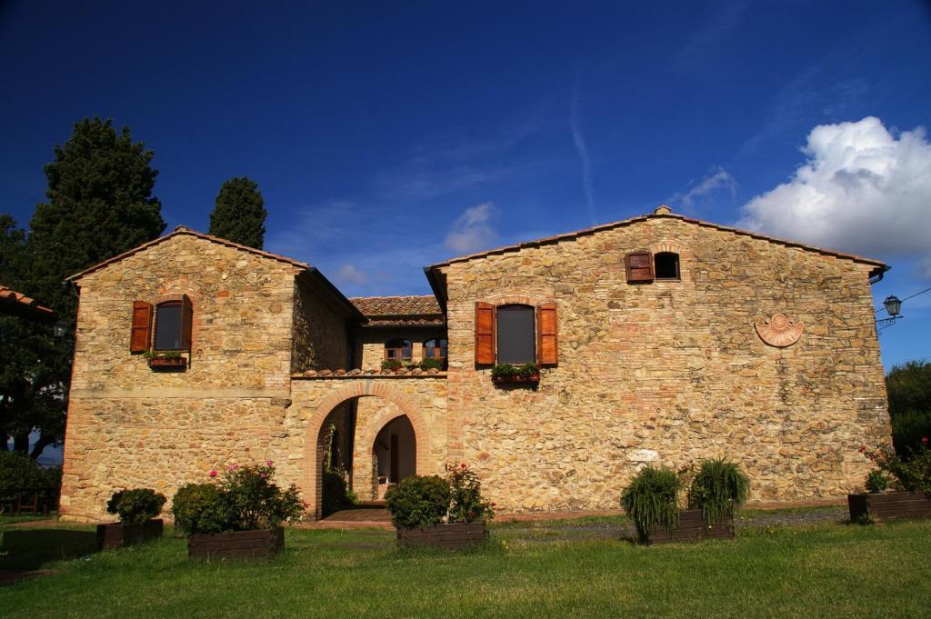 Agriturismo Villa Opera Volterra Bagian luar foto