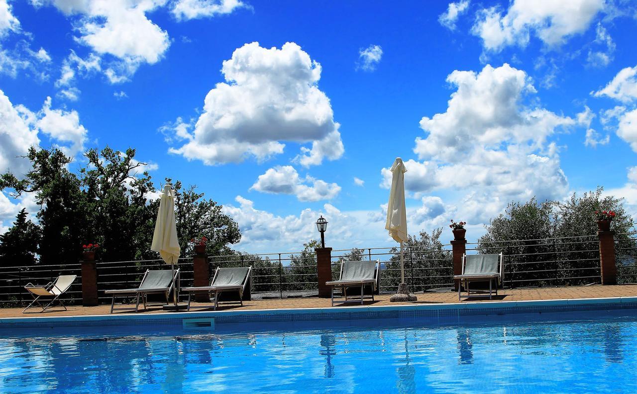 Agriturismo Villa Opera Volterra Bagian luar foto