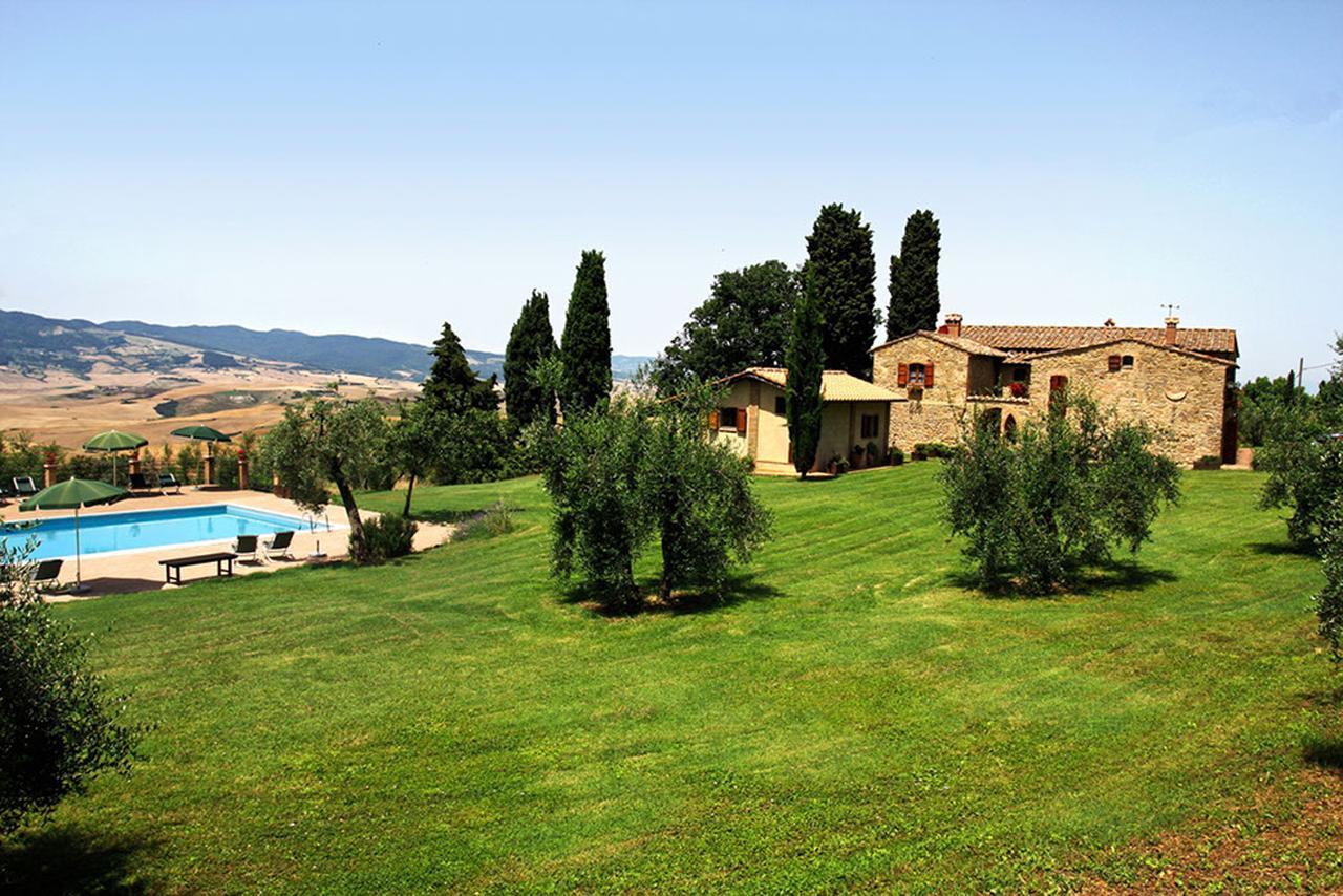 Agriturismo Villa Opera Volterra Bagian luar foto
